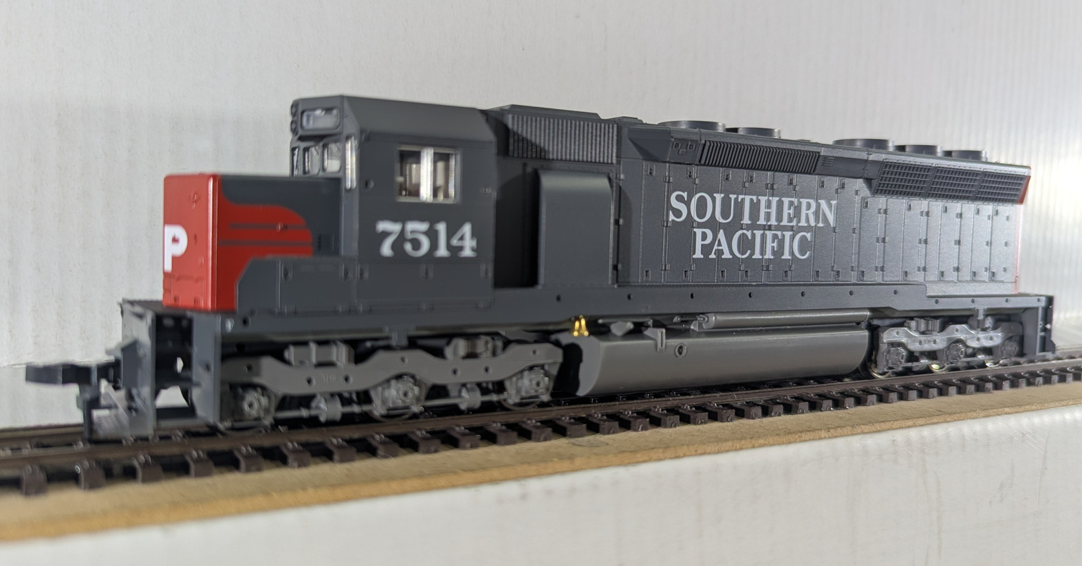 LD Kato SD45 - H0 (1:87)